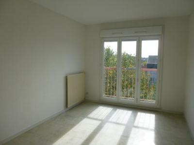 For rent Saint-amand-montrond 3 rooms 76 m2 Cher (18200) photo 1