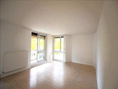 For rent Elancourt 4 rooms 84 m2 Yvelines (78990) photo 0