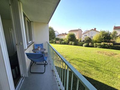 For sale Poitiers 4 rooms 72 m2 Vienne (86000) photo 2