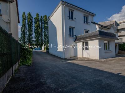 For sale Saint-berthevin 4 rooms 77 m2 Mayenne (53940) photo 0