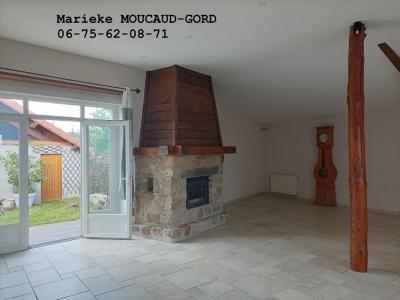 For sale Bas-en-basset 5 rooms 164 m2 Haute loire (43210) photo 0