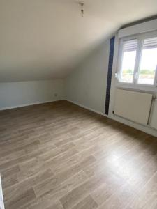 Louer Appartement 109 m2 Sainte-marie-aux-chenes