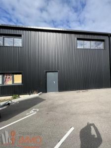 Acheter Local commercial 382 m2 Saint-priest-en-jarez