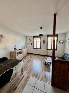 For sale PROCHE CENTRE VILLE 2 rooms 35 m2 Aube (10000) photo 1