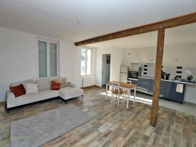 For rent 3 rooms 85 m2 Oise (60140) photo 2