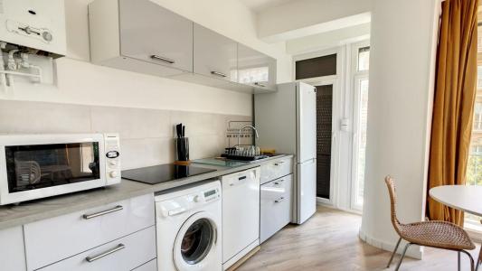 For rent Marseille-1er-arrondissement 4 rooms 73 m2 Bouches du Rhone (13001) photo 3