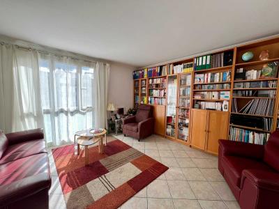 For sale Mureaux 4 rooms 75 m2 Yvelines (78130) photo 0