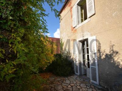 For sale Chapelaude 5 rooms 130 m2 Allier (03380) photo 2