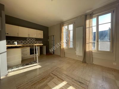 For rent Blois 3 rooms 43 m2 Loir et cher (41000) photo 1