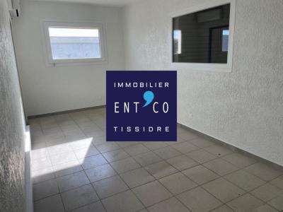 For rent Bon-encontre 1680 m2 Lot et garonne (47240) photo 4