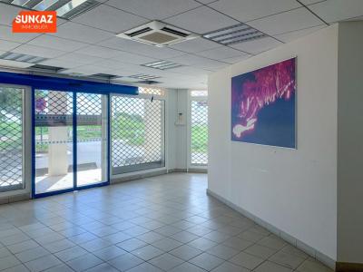 For rent Saint-pierre 565 m2 Reunion (97410) photo 4