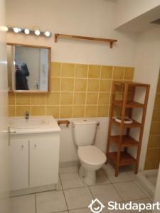 For rent Nimes 2 rooms 33 m2 Gard (30900) photo 2