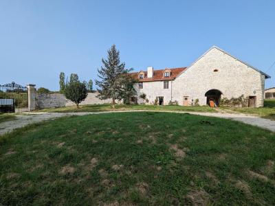 For sale Bouhans-les-montbozon 23 rooms 1400 m2 Haute saone (70230) photo 3