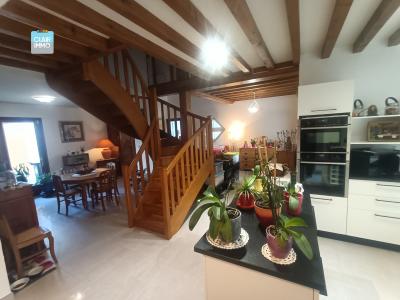 For sale Lugny 6 rooms 130 m2 Saone et loire (71260) photo 2