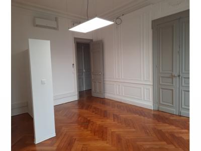 Louer Bureau 75 m2 Toulouse