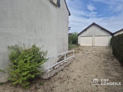 For sale Blanzy 5 rooms 111 m2 Saone et loire (71450) photo 2