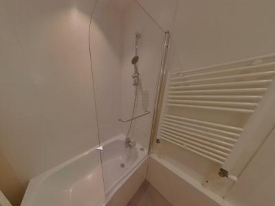 For rent Lyon-6eme-arrondissement 3 rooms 49 m2 Rhone (69006) photo 4