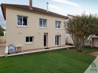 For sale Angouleme 5 rooms 102 m2 Charente (16000) photo 1