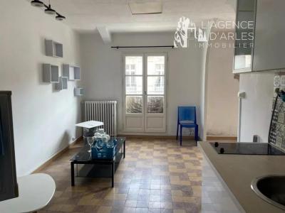 For sale Arles 1 room 37 m2 Bouches du Rhone (13200) photo 3