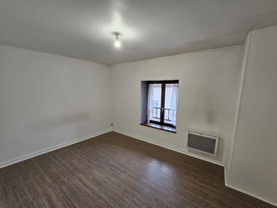 For sale CALME 4 rooms 83 m2 Ain (01400) photo 2