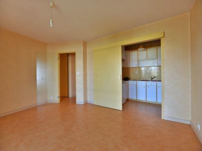 For sale CHOLET PARC DE MOINE 2 rooms 48 m2 Maine et loire (49300) photo 1