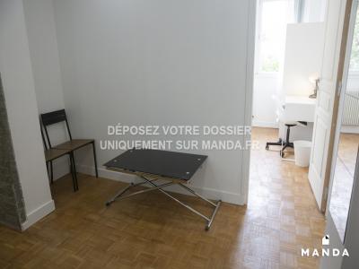 For rent Montrouge 5 rooms 12 m2 Hauts de Seine (92120) photo 3