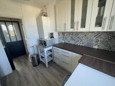 For sale Merignac 3 rooms 66 m2 Gironde (33700) photo 2