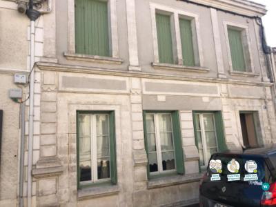 For rent Bourcefranc-le-chapus 6 rooms 200 m2 Charente maritime (17560) photo 0