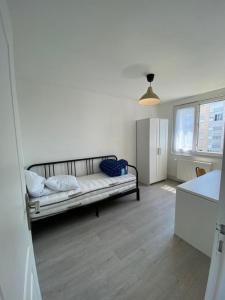 For rent Troyes 1 room 21 m2 Aube (10000) photo 1