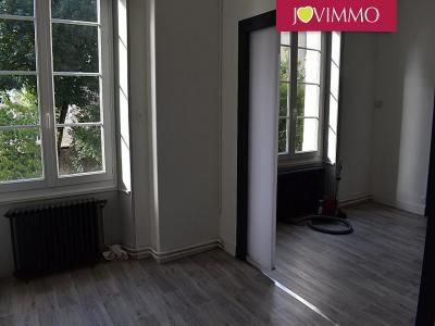 For sale Poitiers 2 rooms 53 m2 Vienne (86000) photo 1