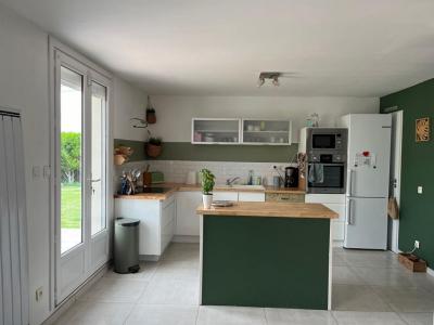 For sale Noailles 6 rooms 125 m2 Oise (60430) photo 2