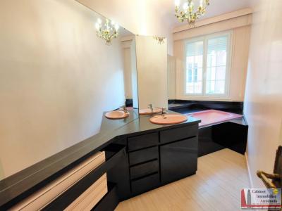 For rent Amiens 2 rooms 71 m2 Somme (80000) photo 3