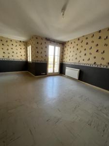 For rent Villeneuve-l'archeveque 1 room 40 m2 Yonne (89190) photo 0