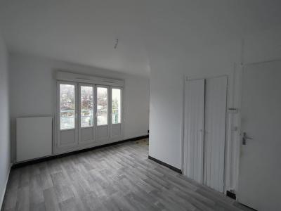 For sale Saint-just-en-chaussee 3 rooms 51 m2 Oise (60130) photo 0