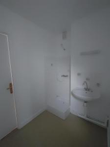 For sale Saint-just-en-chaussee 3 rooms 51 m2 Oise (60130) photo 2