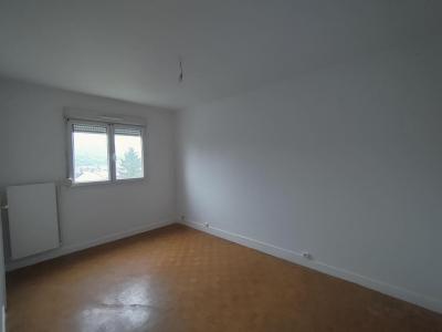 For sale Saint-just-en-chaussee 3 rooms 51 m2 Oise (60130) photo 3