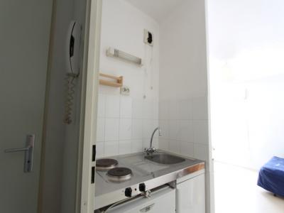 For rent Nantes 1 room 17 m2 Loire atlantique (44000) photo 3