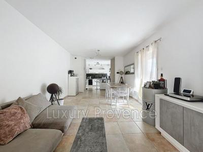 For sale Saint-savournin 5 rooms 105 m2 Bouches du Rhone (13119) photo 3