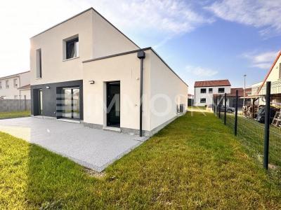 For sale Cuvry 6 rooms 130 m2 Moselle (57420) photo 1