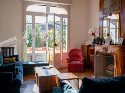 For sale Bouscat 8 rooms 226 m2 Gironde (33110) photo 1