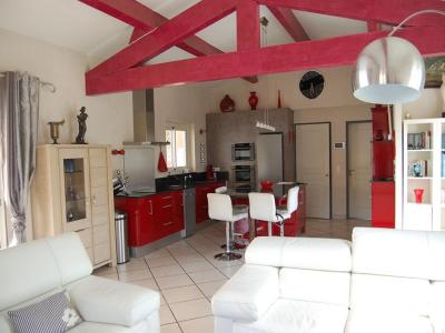 For sale Arles 6 rooms 166 m2 Bouches du Rhone (13200) photo 4