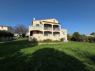 For sale Alignan-du-vent 6 rooms 207 m2 Herault (34290) photo 4