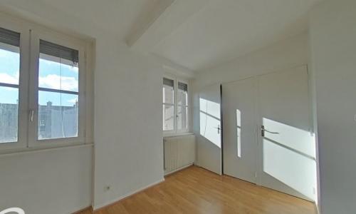 For rent Lyon-2eme-arrondissement 3 rooms 87 m2 Rhone (69002) photo 2