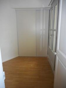 For sale Ecusson  place Saint Roch 4 rooms 55 m2 Herault (34000) photo 0