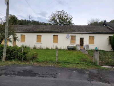 For sale Lanobre LANOBRE 7 rooms 90 m2 Cantal (15270) photo 0