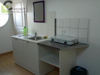 Louer Appartement 25 m2 Lucey