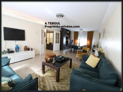 For sale Villeurbanne 5 rooms 122 m2 Rhone (69100) photo 0