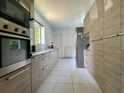 For sale Cestas 5 rooms 125 m2 Gironde (33610) photo 3