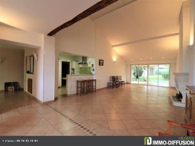 For sale 6 rooms 229 m2 Gironde (33710) photo 1