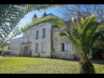 For sale Bordeaux 16 rooms 460 m2 Gironde (33000) photo 1